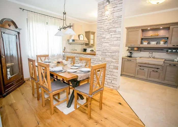 Comfortable Marinela With Pool And Garden * Tar-Vabriga